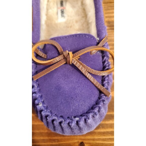 Minnetonka Girls Purple Suede Moccasin Slippers Faux Fur Leather lace Size 4 - Picture 12 of 12